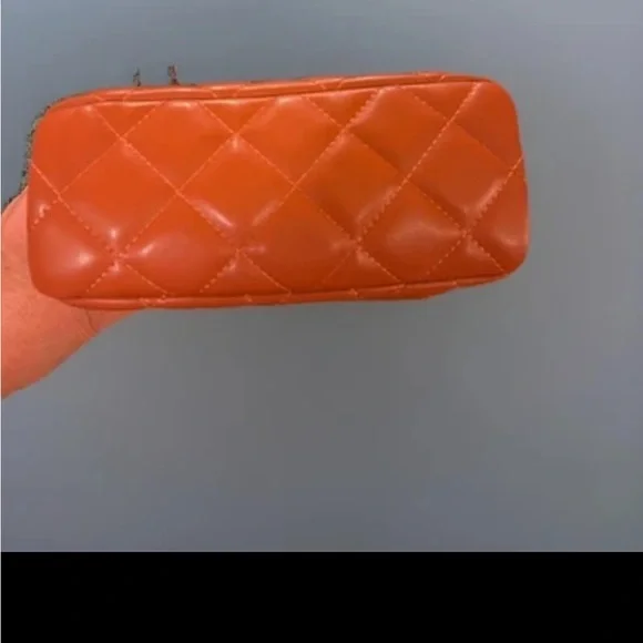 🆕CXL by Christian Lacroix Diamond Quilted Shoulder Bag Rust Designer 9”Wx6”H - Picture 7 of 10